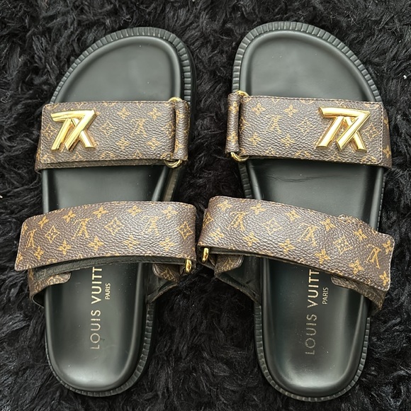 WMNS LOUIS VUITTON SUNSET FLAT COMFORT SANDAL - Picture 3 of 7